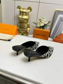 Picture of Louis Vuitton Shoes _SKULVsz35-414cmmnf052113652